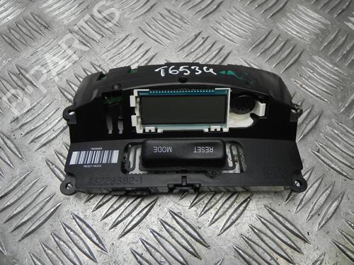 Display Display MERCEDES-BENZ M-CLASS (W163) ML 400 CDI (163.128) (250 hp) 37581235 37581235