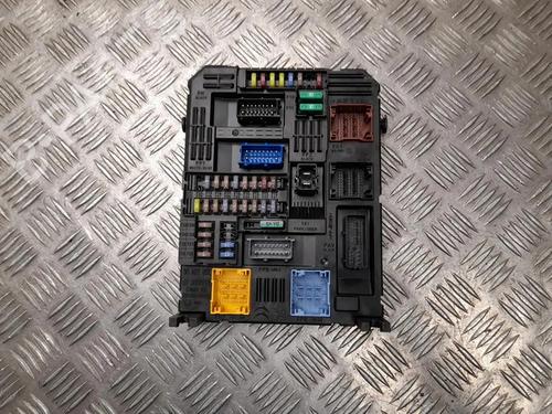 Used Fuse box Fuse box FIAT 600e / 600 (365_, 364_) Electric (156 hp) 35810946 35810946