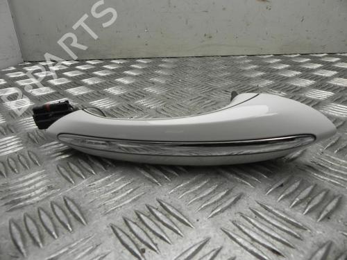 exterior-handle-bmw-5-touring-f11-2009-2010-2011-2012-2013-2014-2015-2016-2017-37545705 main image