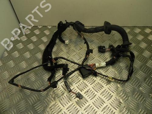 Used Wiring harness Wiring harness 37576837 37576837