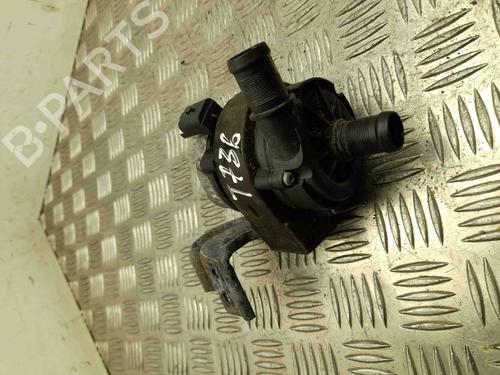 Used Auxiliary water pump RENAULT KANGOO / GRAND KANGOO II (KW0/1_) 1.5 dCi (65 hp) 28934515