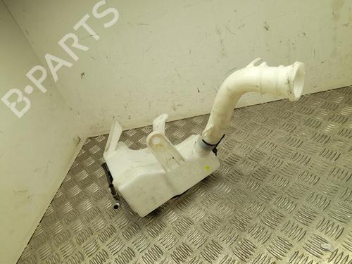 Used Windscreen washer tank Windscreen washer tank 37566495 37566495