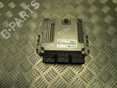 Used Engine control unit (ECU) Engine control unit (ECU) 37578606 37578606