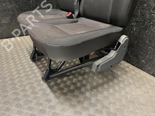 Right front seat CITROËN JUMPER II Van 2.2 BlueHDi 140 | BP37573559C16 - Image 2