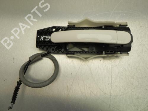 Used Front left exterior door handle SKODA RAPID (NH3, NK3, NK6) 1.2 TSI (105 hp) 28943486