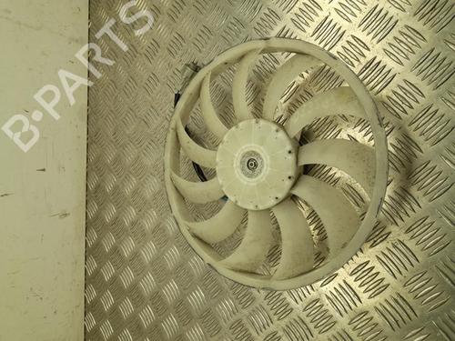 Used Radiator fan Radiator fan 37555431 37555431