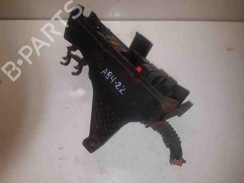 Used Fuse box VOLVO XC90 I (275) D5 AWD (163 hp) 28909953