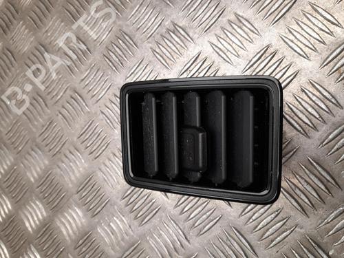 air-vent-vw-crafter-platformchassis-sz_-2016-37550703 main image