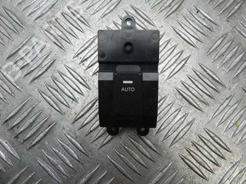 switch-kia-sorento-ii-xm-2009-2010-2011-2012-2013-2014-2015-2016-37542592 main image