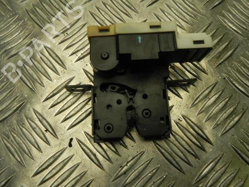 Used Tailgate lock RENAULT LAGUNA II Grandtour (KG0/1_) 2.0 16V (KG03, KG0Z, KG0T, KG1Y) (170 hp) 28924016