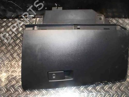 Guantera VOLVO XC60 I SUV (156) D3 / D4 (163 hp) 32143172