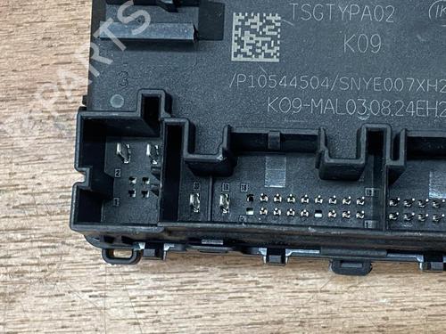 Control unit SKODA ENYAQ iV SUV (5AZ) 85 | BP38967738M11 - Image 3