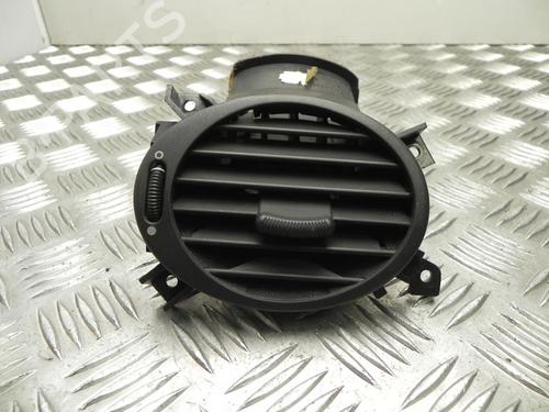 Used Air vent Air vent 37580442 37580442