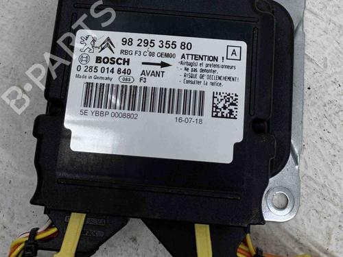 Used ECU airbags CITROËN C4 CACTUS 1.2 THP 110 (110 hp) 28933768