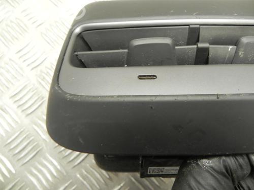 Air vent TESLA MODEL Y (5YJY) Long Range All-wheel Drive | BP37546351I21 - Image 7