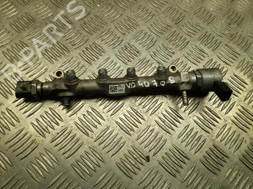 Used Injection rail Injection rail 37572480 37572480