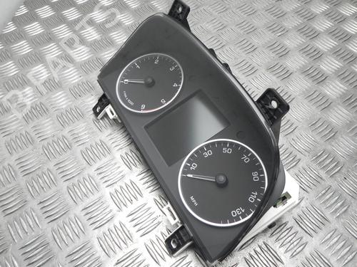 Instrument cluster LAND ROVER DISCOVERY IV (L319) 3.0 TD 4x4 | BP28933500C47 
