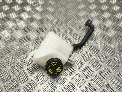 Used Brake fluid reservoir Brake fluid reservoir 38158680 38158680