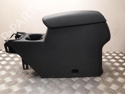 Used Armrest / Center console SEAT ATECA (KH7, KHP) 1.5 TSI (150 hp) 28929421