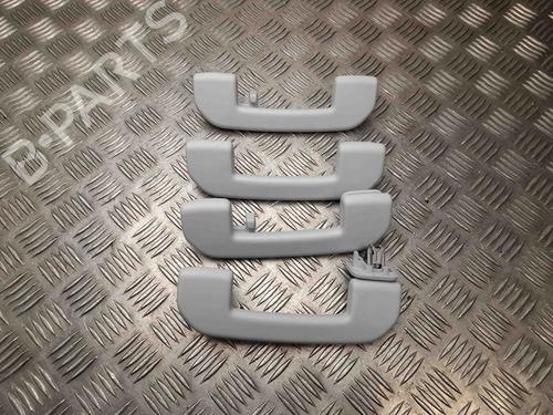 Used Interior roof handle PEUGEOT 3008 II SUV (MC_, MR_, MJ_, M4_) 1.2 THP/ PureTech 130 (MRHNSM, MRHNSU, MRHNSJ, MRHNYW,... (131 hp) 28923736