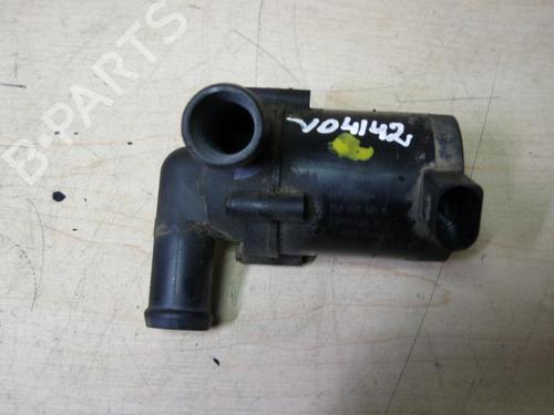 Used Auxiliary water pump VW TOUAREG (7LA, 7L6, 7L7) 5.0 V10 TDI (313 hp) 28934215