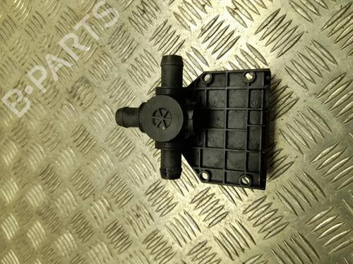 Used Auxiliary water pump TESLA MODEL S (5YJS) P100D AWD (772 hp) 28941011