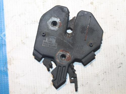 Used Hood lock VOLVO XC90 I (275) D5 AWD (185 hp) 28934637