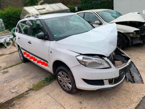 Electronic module SKODA FABIA II (542) 1.6 TDI | BP37582455M83 - Image 4