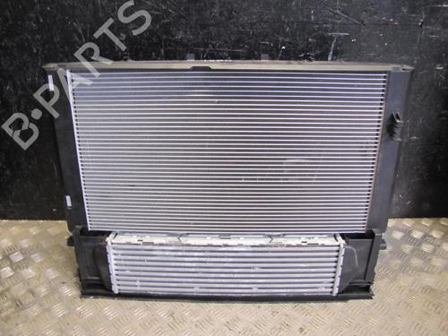 Used Radiator set Radiator set 28932180 28932180