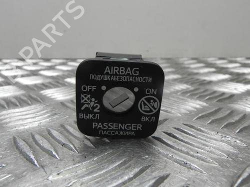 Used Switch TOYOTA AURIS Estate (_E18_) 1.4 D-4D (NDE180_) (90 hp) 28924608