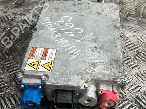Used Inverter/Converter Inverter/Converter TESLA MODEL S (5YJS) 85 (367 hp) 30301852 30301852