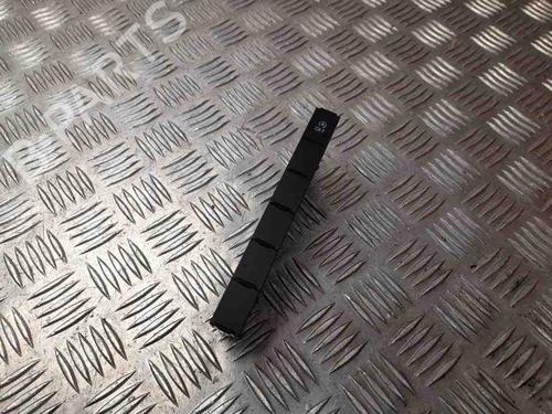 Used Switch VW POLO VI (AW1, BZ1, AE1) 1.0 (75 hp) 28930205