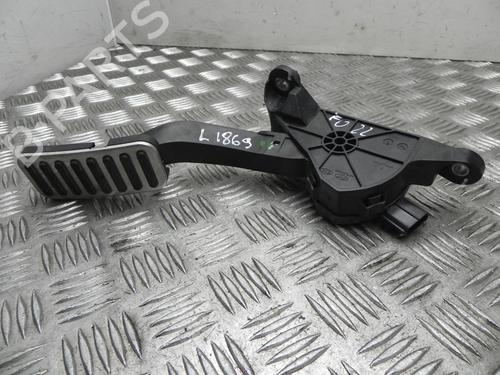 Used Pedal Pedal 37545496 37545496