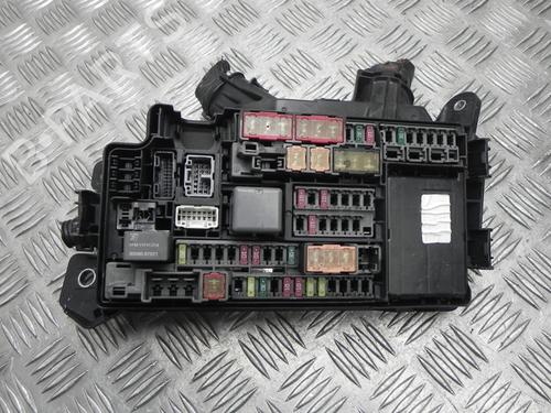 Used Fuse box TOYOTA C-HR (_X1_) 1.8 Hybrid (ZYX10_, ZYX11_, ZYX10R, ZYX11R) (122 hp) 28944407