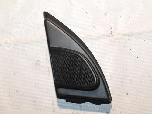 grille-volvo-xc60-i-suv-156-2008-2009-2010-2011-2012-2013-2014-2015-2016-2017-2018-38964656 main image
