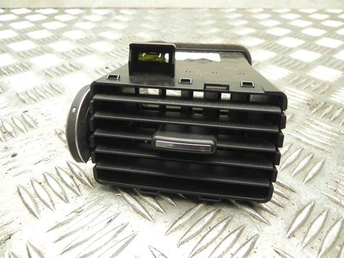 Used Air vent LAND ROVER DISCOVERY SPORT (L550) 2.0 D 4x4 (180 hp) 28940543