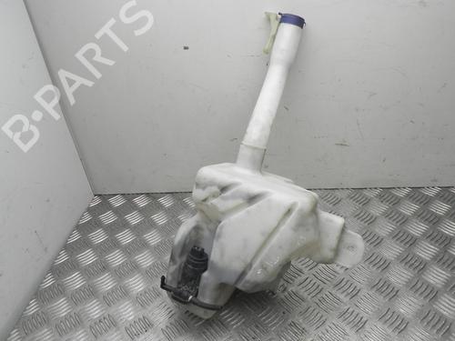 Used Windscreen washer tank FIAT 500L (351_, 352_) 1.3 D Multijet (199LXY1A, 199LXY11) (84 hp) 28947346
