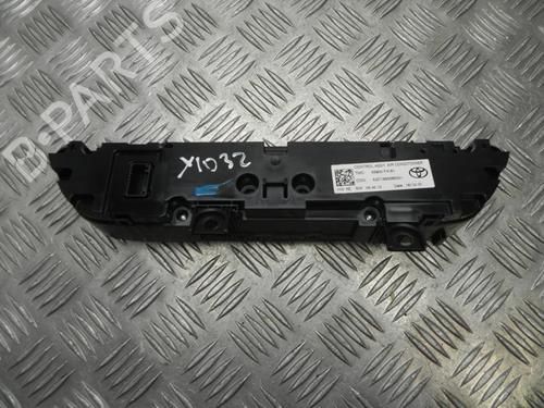 Climate control TOYOTA C-HR (_X1_) 1.8 Hybrid (ZYX10_, ZYX11_, ZYX10R, ZYX11R) | BP37541330I5 - Image 4