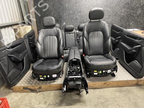 Used Seats set Seats set MASERATI LEVANTE SUV (M161) 3.0 S Q4 (430 hp) 40274602 40274602