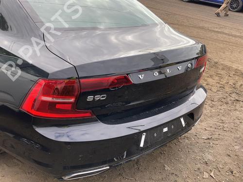 Engine control unit (ECU) VOLVO S90 II (234) D4 | BP37544148M57 - Image 4