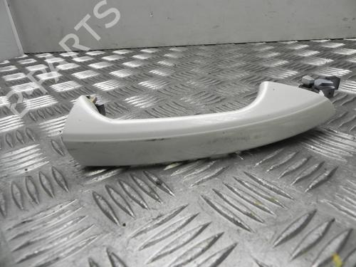 exterior-handle-mercedes-benz-gle-w166-2015-2016-2017-2018-37582443 main image