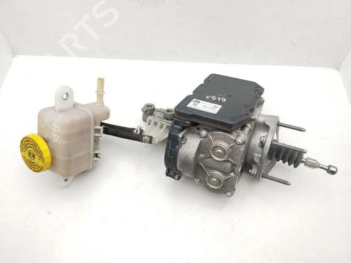 Used Brake master cylinder Brake master cylinder CHRYSLER PACIFICA (RU) 3.6 Hybrid (264 hp) 28935840 28935840