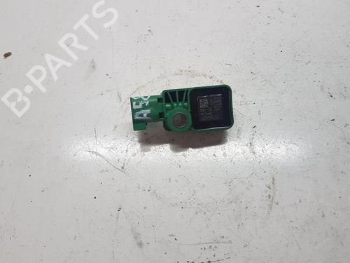 Elektronisk modul VOLVO S40 II (544) 2.0 D (136 hp) 28943537