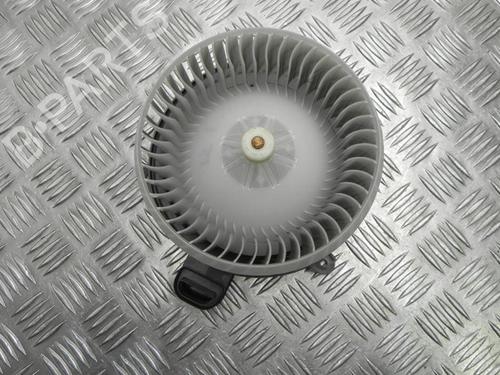 Used Heater blower motor LAND ROVER RANGE ROVER IV (L405) 3.0 TDV6 4x4 (258 hp) 28923001