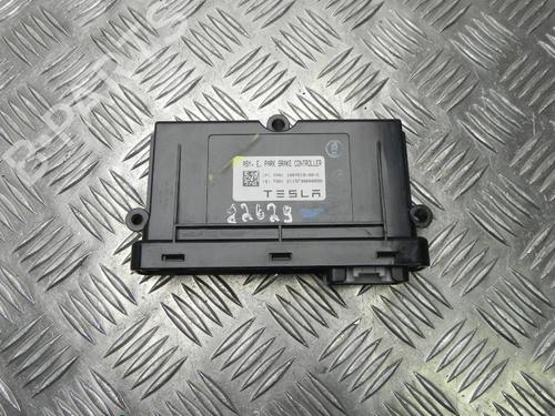 Elektronische module TESLA MODEL S (5YJS) 85 (367 hp) 28930298