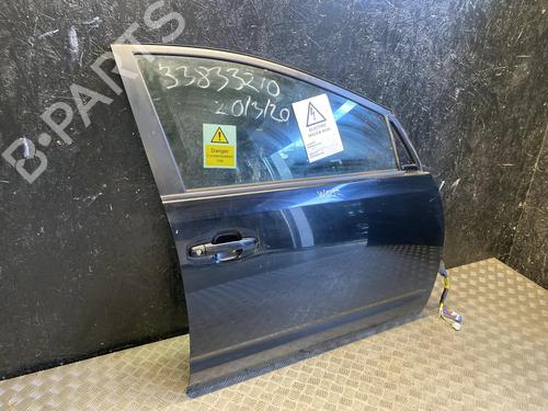 Used Right front door TOYOTA PRIUS Liftback (_W2_) 1.5 Hybrid (NHW20_, NHW20R) (112 hp) 28940274