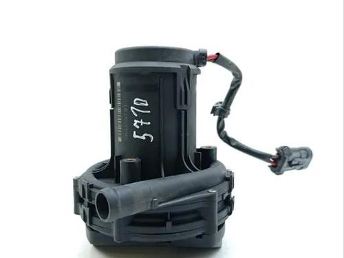Used Secondary air pump Secondary air pump MASERATI QUATTROPORTE V 4.7 S (431 hp) 33206826 33206826