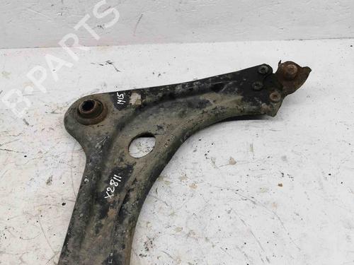 Used Right front suspension arm CITROËN C4 CACTUS 1.2 THP 110 (110 hp) 28922311
