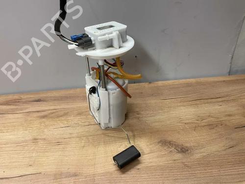 Used Fuel pump RENAULT AUSTRAL E-TECH 200 Hybrid (HGM2) (199 hp) 31133764