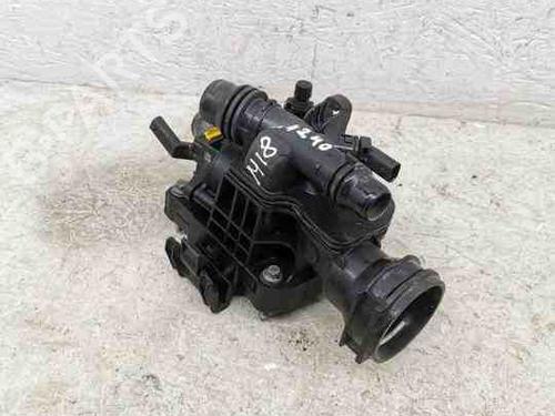 Used Thermostat housing OPEL CORSA F (P2JO) 1.5 (68) (102 hp) 28910998